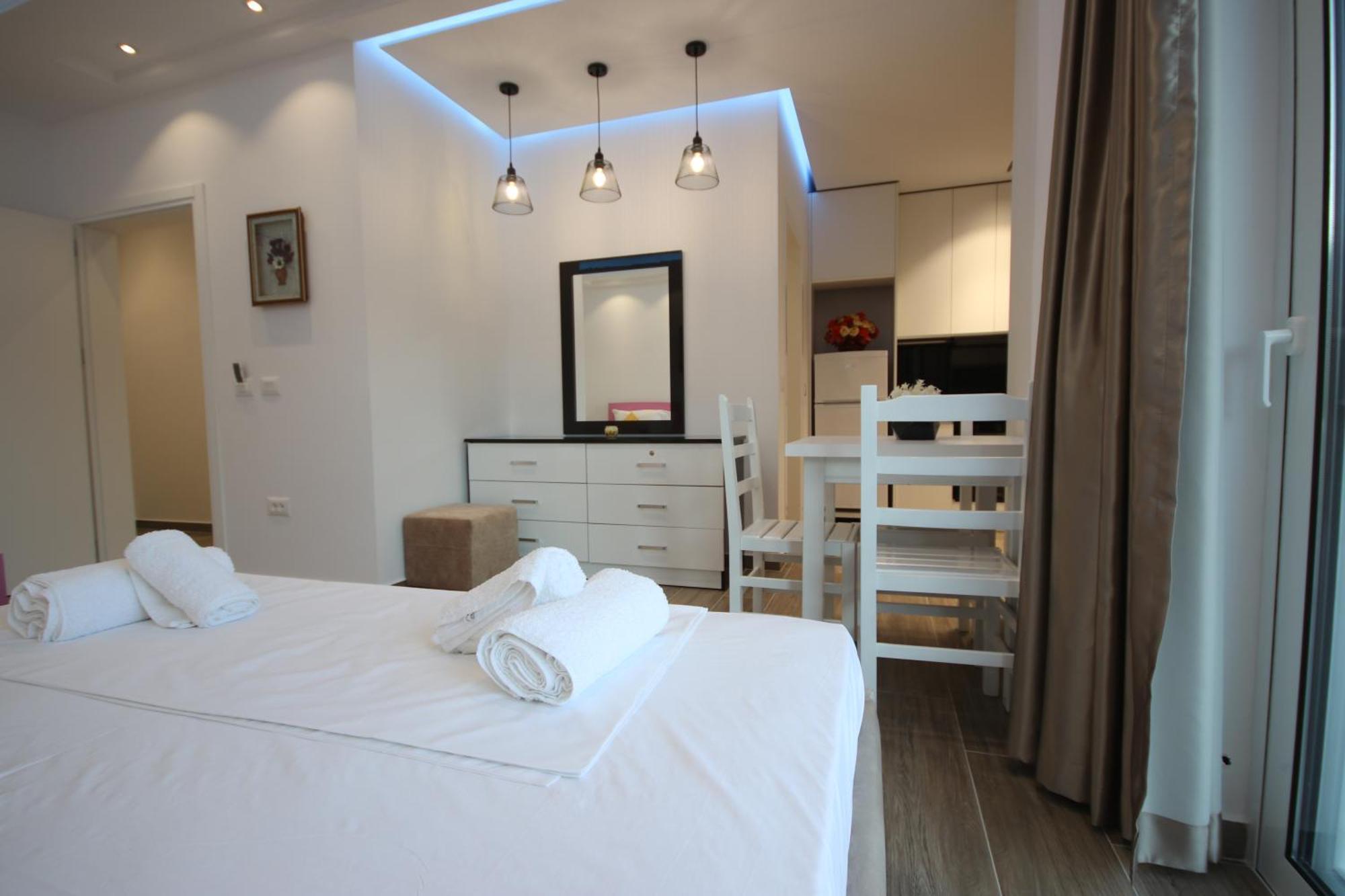 Klea Rooms Himarë Extérieur photo