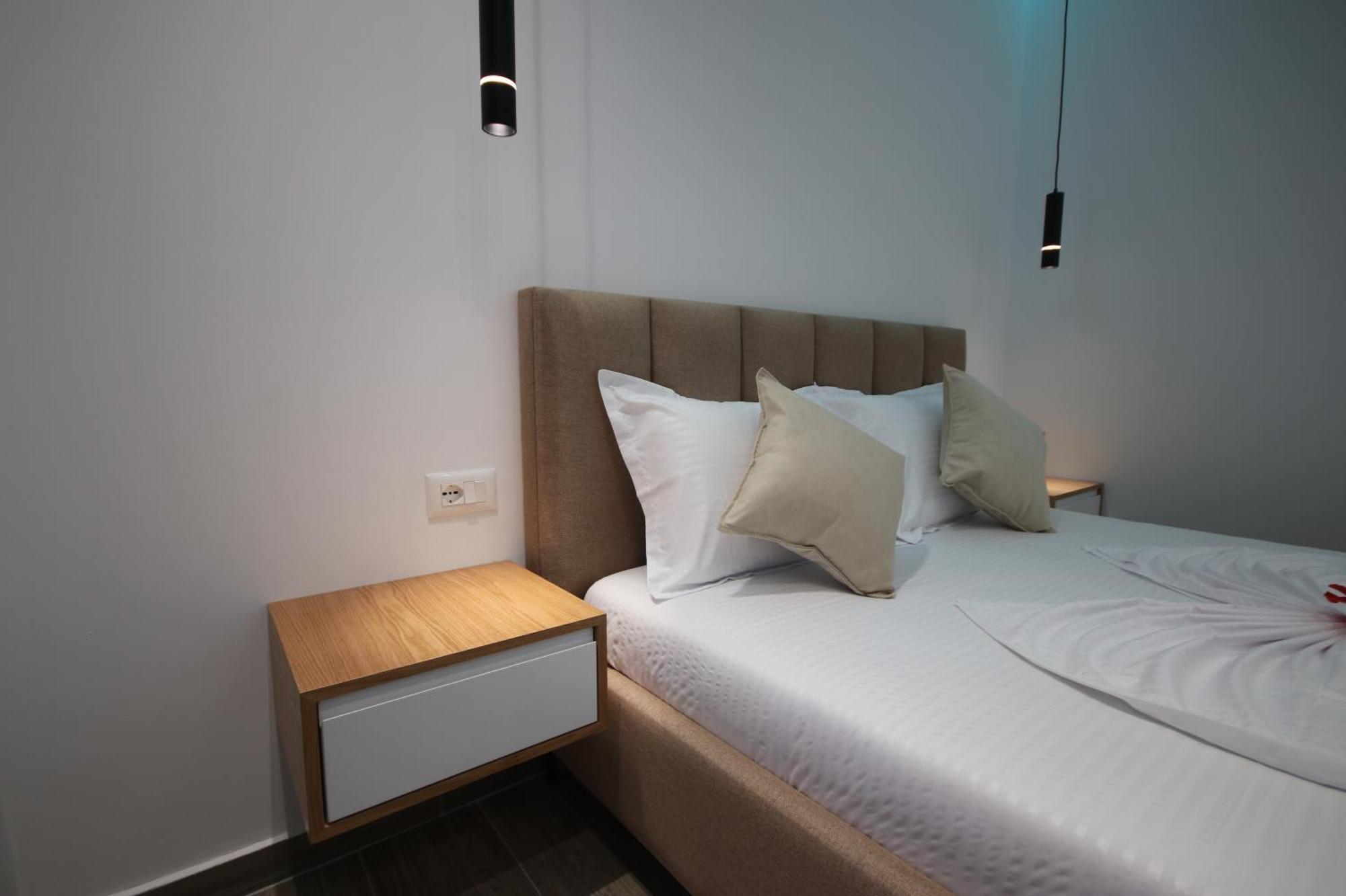 Klea Rooms Himarë Extérieur photo
