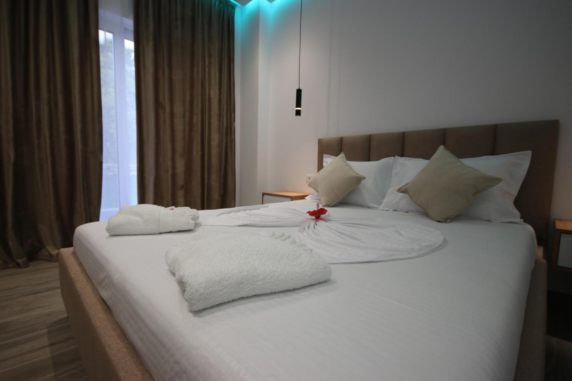 Klea Rooms Himarë Extérieur photo