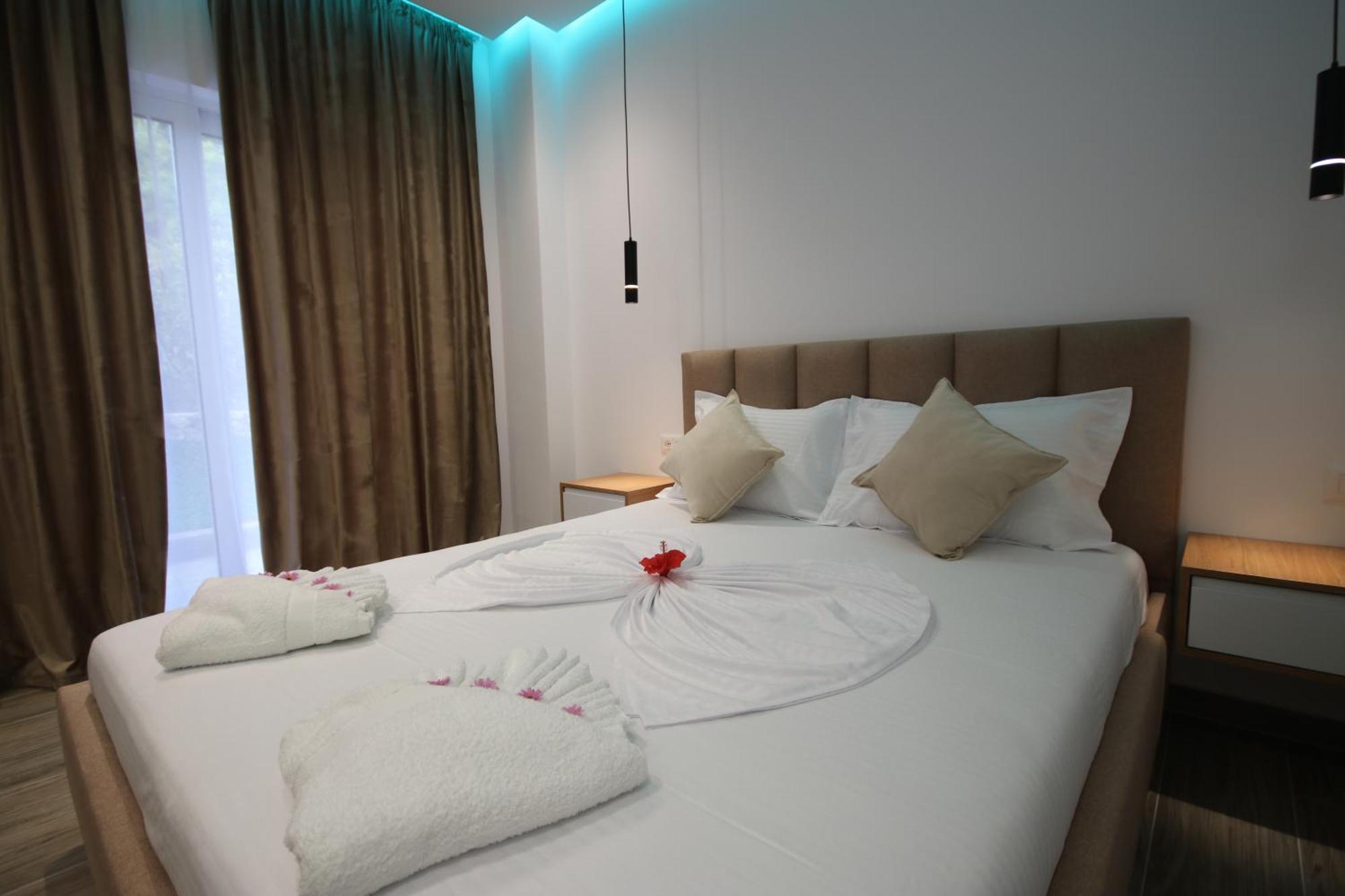 Klea Rooms Himarë Extérieur photo