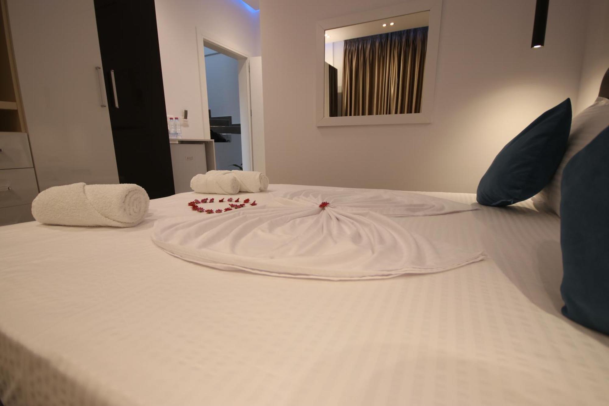 Klea Rooms Himarë Extérieur photo
